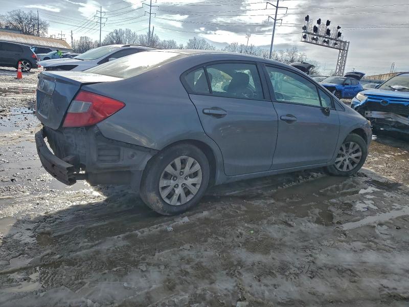 Photo 3 from auction – 2012 HONDA CIVIC LX with VIN 19XFB2F52CE102737