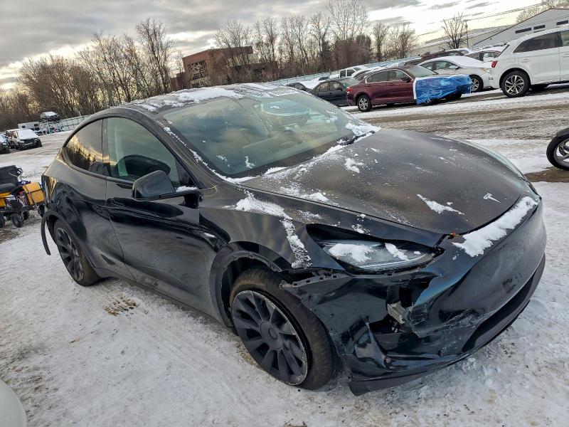 Photo 4 from auction – 2021 TESLA MODEL Y with VIN 5YJYGAEE6MF129618
