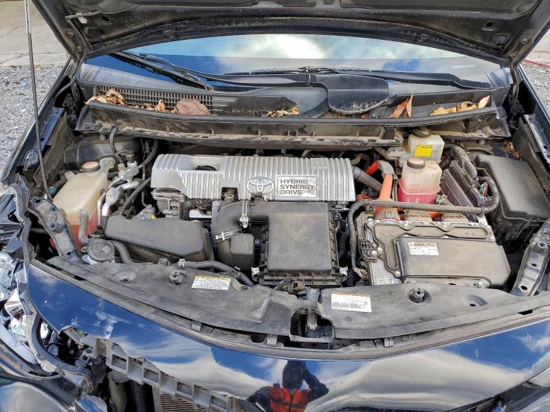 Photo 11 from auction – 2016 TOYOTA PRIUS V with VIN JTDZN3EU8GJ044533