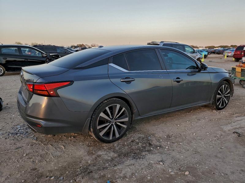 Photo 3 from auction – 2020 NISSAN ALTIMA SR with VIN 1N4BL4CV1LN313909
