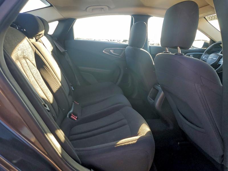Photo 10 from auction – 2015 CHRYSLER 200 LIMITE with VIN 1C3CCCAB9FN580225