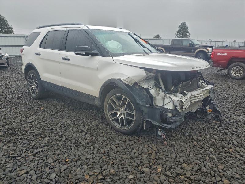 Photo 4 from auction – 2016 FORD EXPLORER with VIN 1FM5K8GT7GGA82403