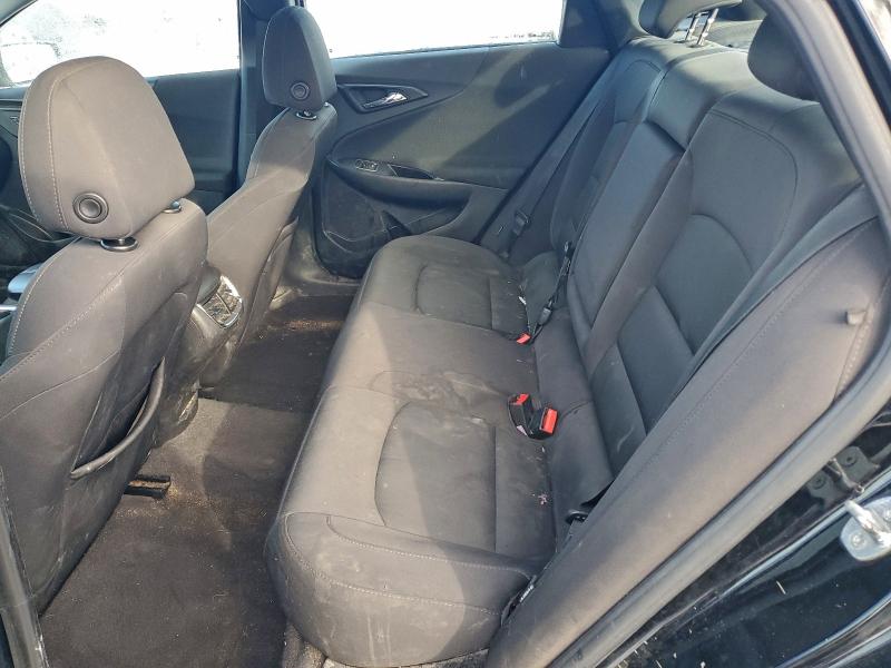 Photo 10 from auction – 2017 CHEVROLET MALIBU LT with VIN 1G1ZE5ST9HF165737