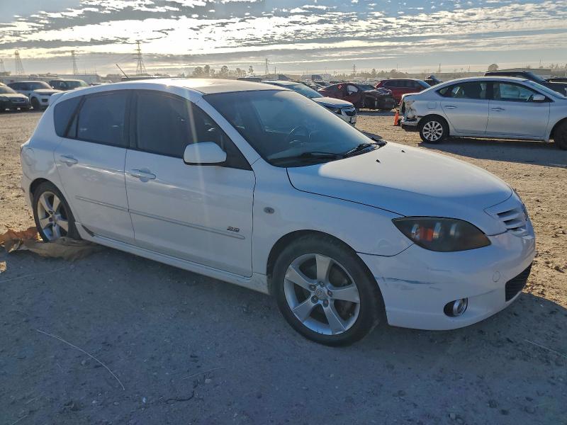 Photo 4 from auction – 2005 MAZDA 3 HATCHBAC with VIN JM1BK343651281621