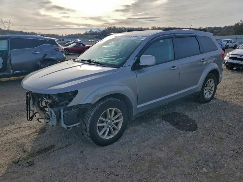 DODGE JOURNEY SX 2017 with VIN 3C4PDCBG3HT571432 - Photo from auction