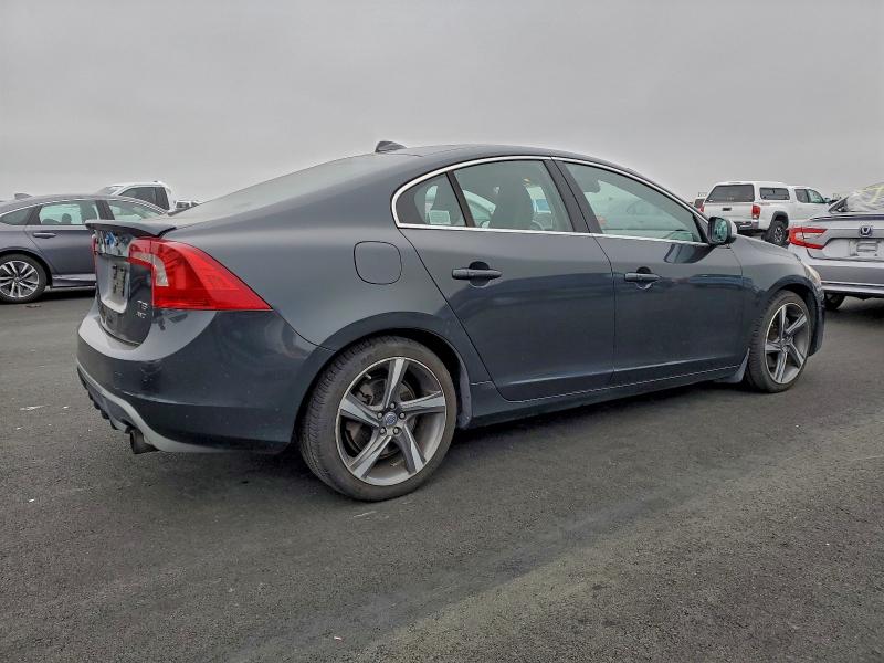 Photo 3 from auction – 2012 VOLVO S60 T6 with VIN YV1902FH3C2111743