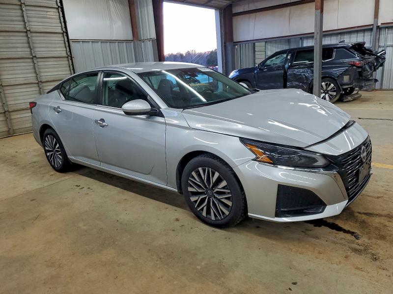 Photo 4 from auction – 2023 NISSAN ALTIMA SV with VIN 1N4BL4DV7PN326779