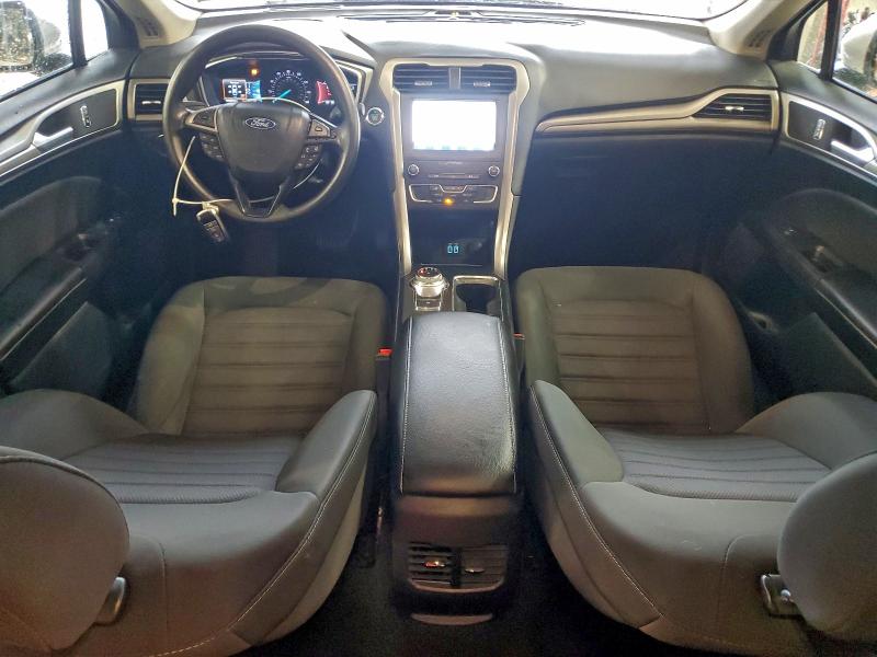 Photo 8 from auction – 2020 FORD FUSION SE with VIN 3FA6P0HD9LR145142