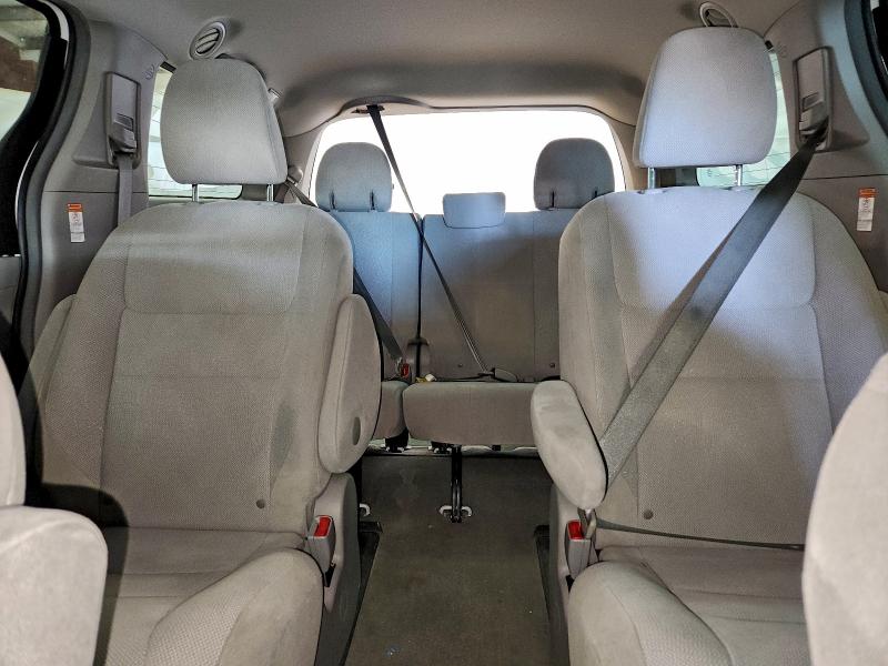 Photo 10 from auction – 2017 TOYOTA SIENNA with VIN 5TDZZ3DC0HS828402