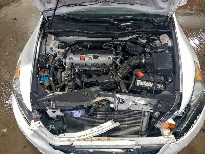 Photo 11 from auction – 2012 HONDA ACCORD EXL with VIN 1HGCP2F83CA104838