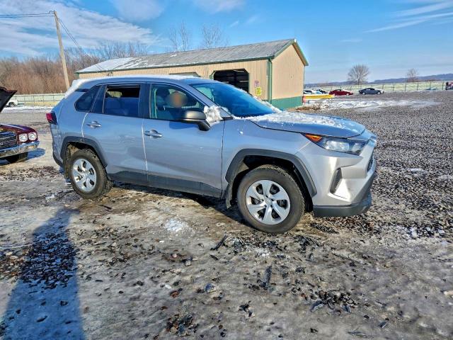 Photo 4 from auction – 2022 TOYOTA RAV4 LE with VIN 2T3F1RFV1NC292275