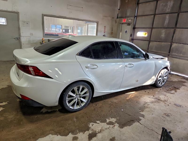 Photo 3 from auction – 2016 LEXUS IS 300 with VIN JTHCM1D27G5008207