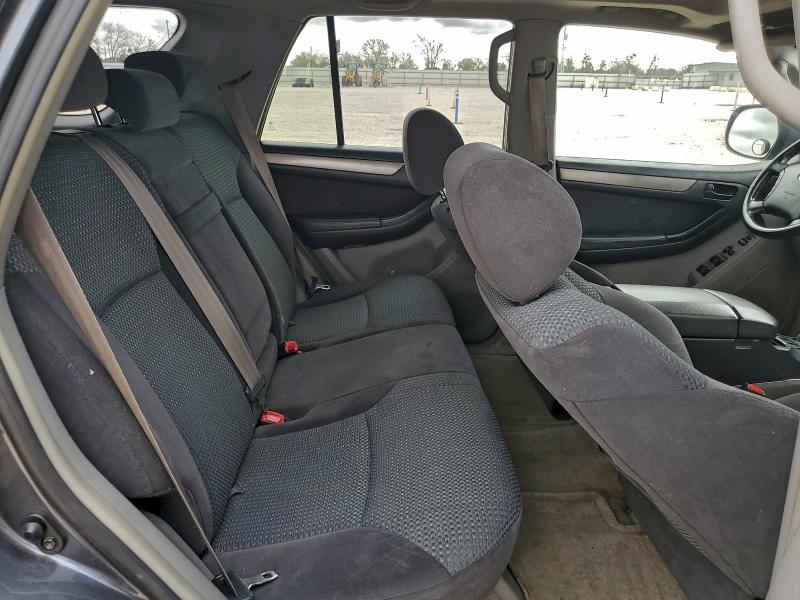 Photo 11 from auction – 2004 TOYOTA 4RUNNER SR with VIN JTEZT14R248003482