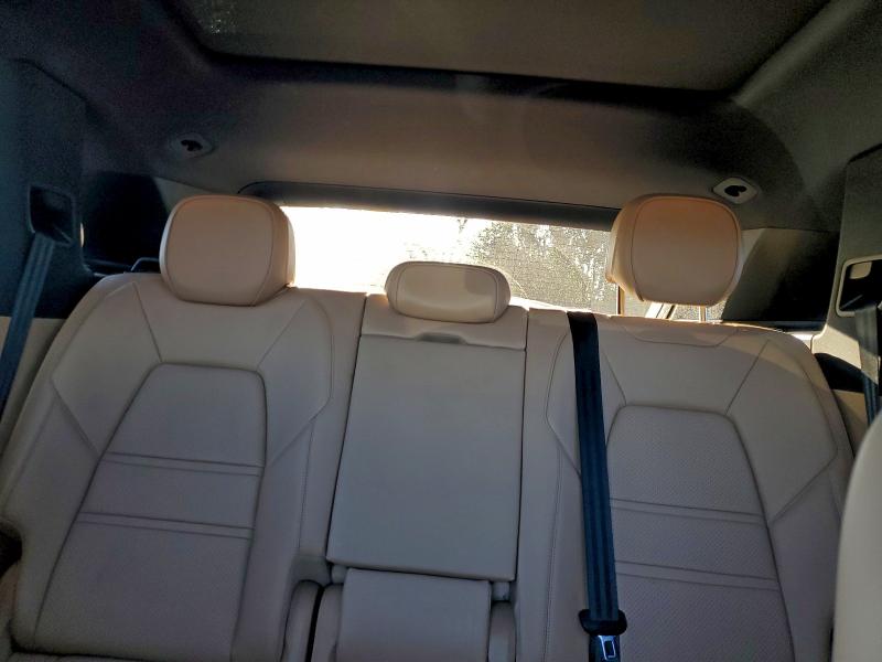 Photo 10 from auction – 2019 PORSCHE CAYENNE with VIN WP1AA2AY8KDA17575