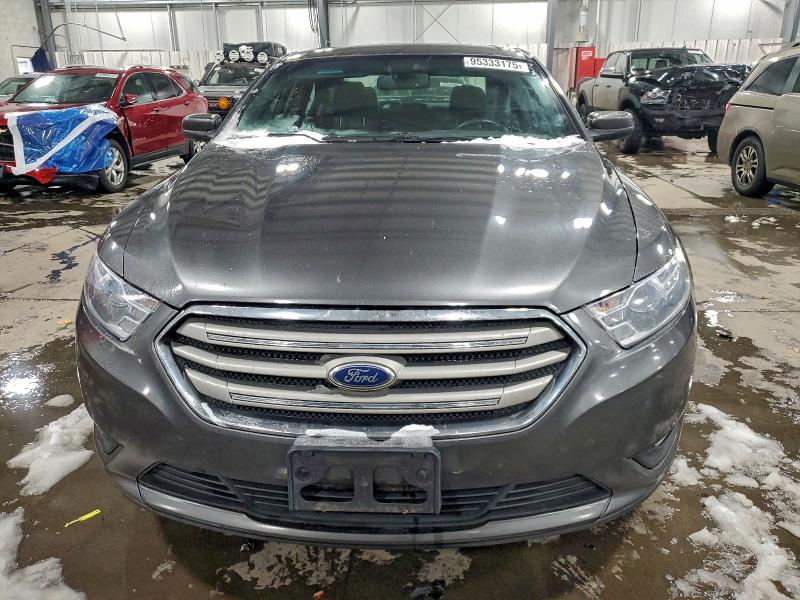 Photo 5 from auction – 2015 FORD TAURUS SEL with VIN 1FAHP2E83FG151493