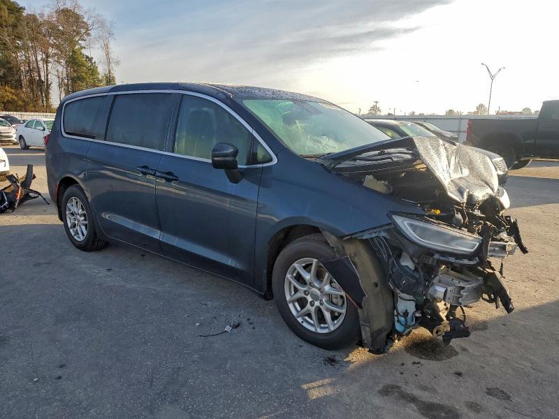 Photo 4 from auction – 2023 CHRYSLER PACIFICA T with VIN 2C4RC1BG5PR521634