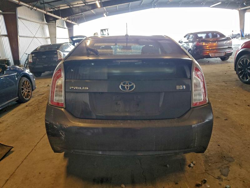 Photo 6 from auction – 2014 TOYOTA PRIUS with VIN JTDKN3DU0E0385690