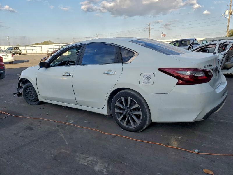 Photo 2 from auction – 2018 NISSAN ALTIMA 2.5 with VIN 1N4AL3AP7JC118965