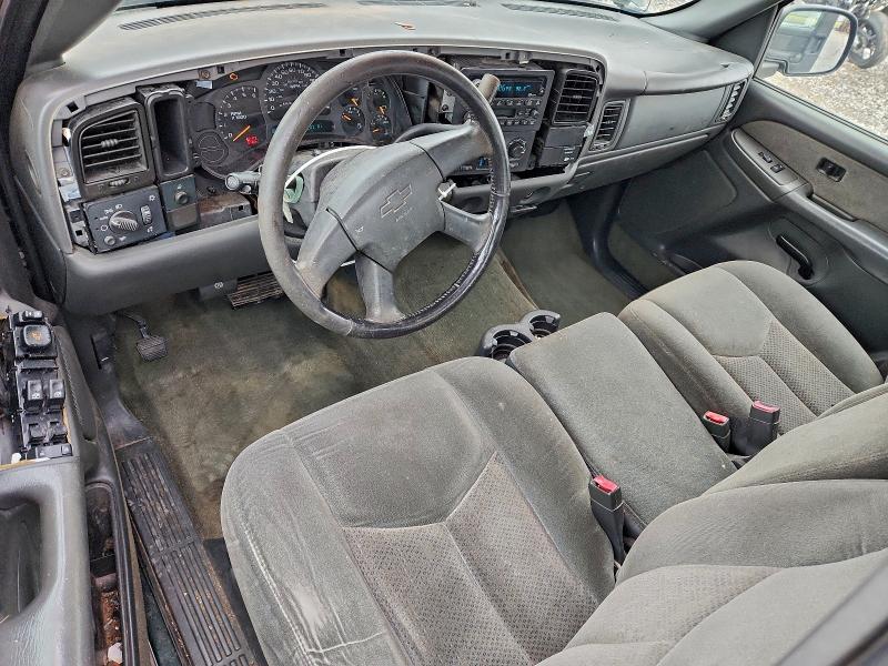 Photo 8 from auction – 2003 CHEVROLET SILVERADO with VIN 2GCEC19T731377823