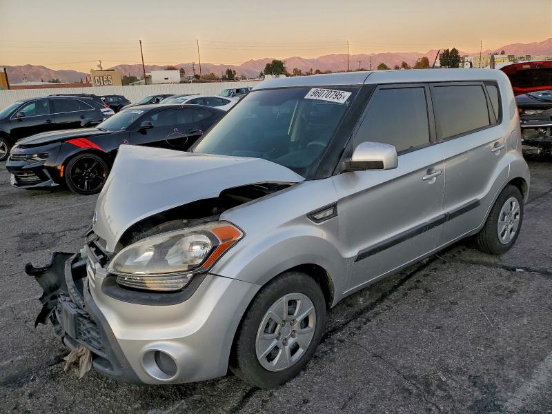 KIA SOUL 2012 with VIN KNDJT2A51C7408813 - Photo from auction