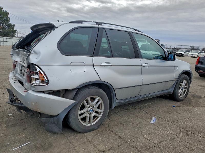 صورة رقم 3 من المزاد - 2005 BMW X5 3.0I مع VIN 5UXFA13585LU46535