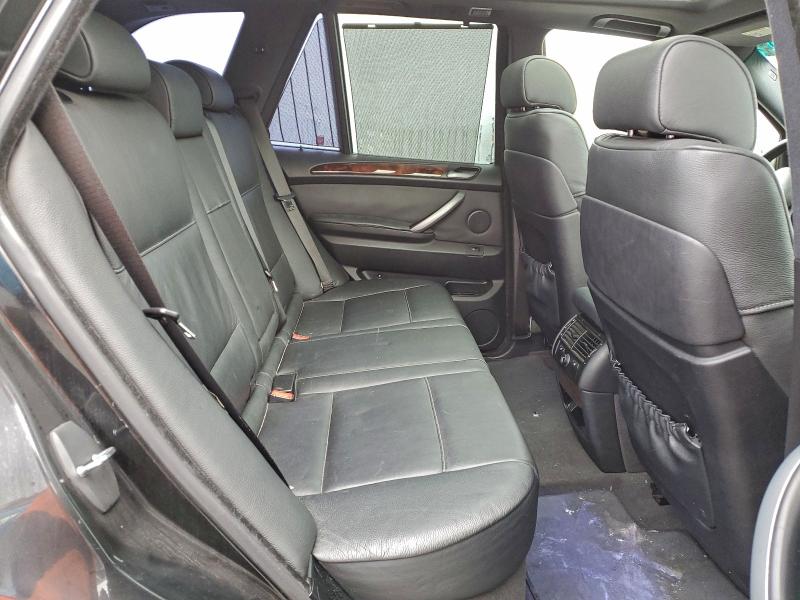 Photo 11 from auction – 2005 BMW X5 4.4I with VIN 5UXFB53515LV18843