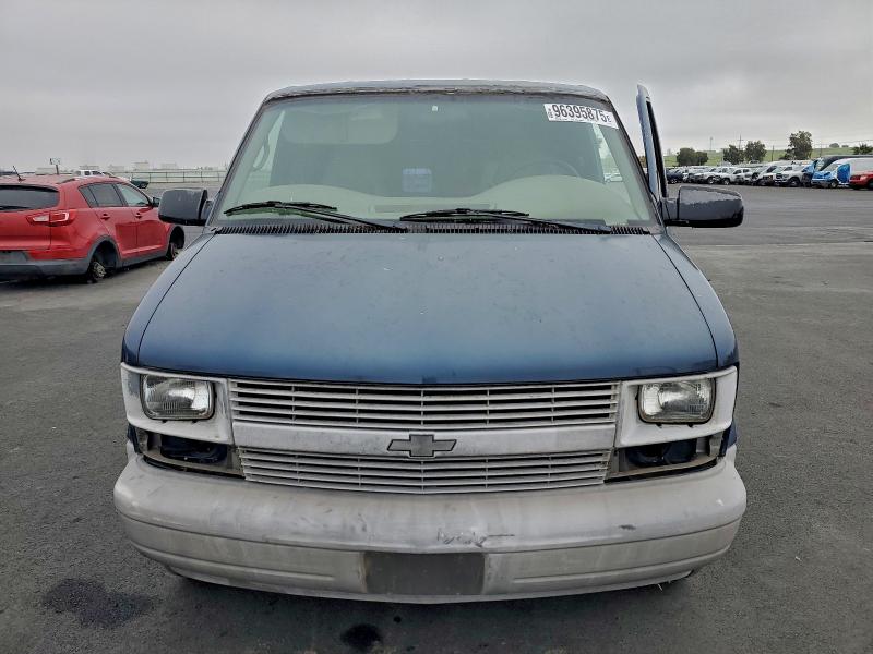 Photo 5 from auction – 1999 CHEVROLET ASTRO with VIN 1GCDM19W0XB129180