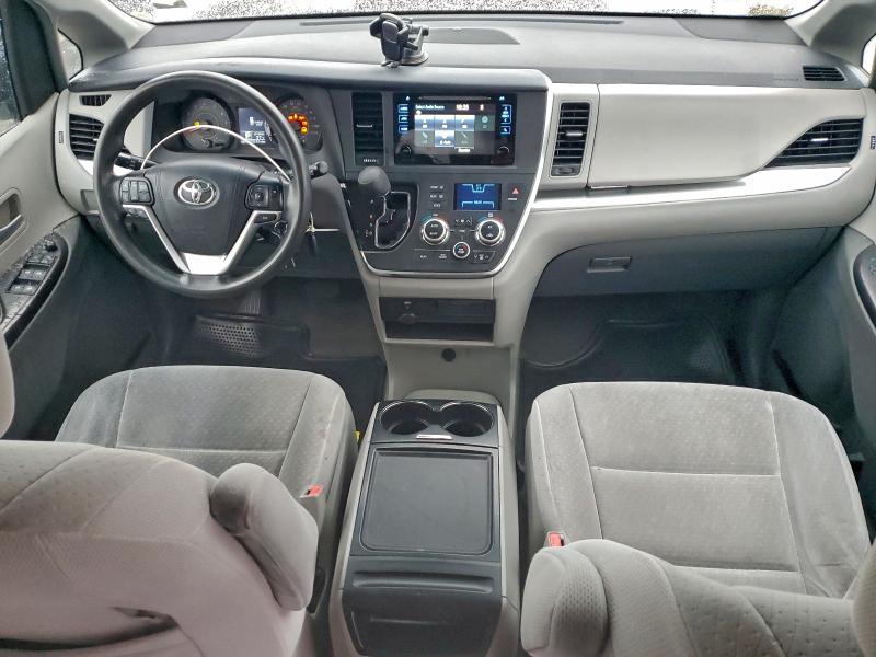 Photo 8 from auction – 2015 TOYOTA SIENNA LE with VIN 5TDKK3DC9FS616701