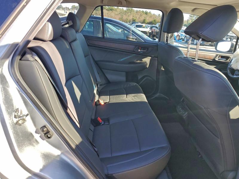 Photo 11 from auction – 2019 SUBARU OUTBACK 3. with VIN 4S4BSENC4K3308689