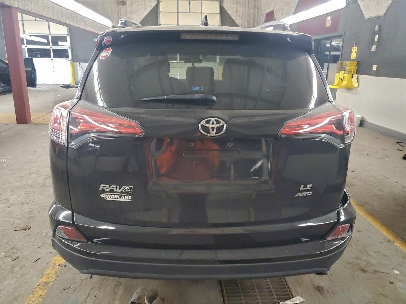 Photo 6 from auction – 2017 TOYOTA RAV4 LE with VIN 2T3BFREV1HW599952