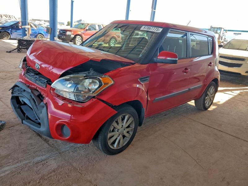 KIA SOUL + 2013 with VIN KNDJT2A6XD7626193 - Photo from auction