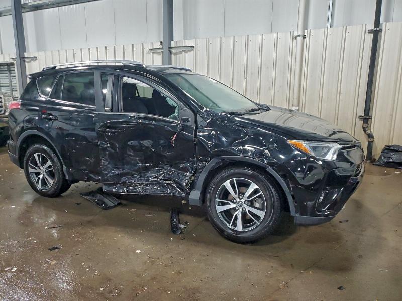 Photo 4 from auction – 2018 TOYOTA RAV4 ADVEN with VIN 2T3RFREV1JW779159