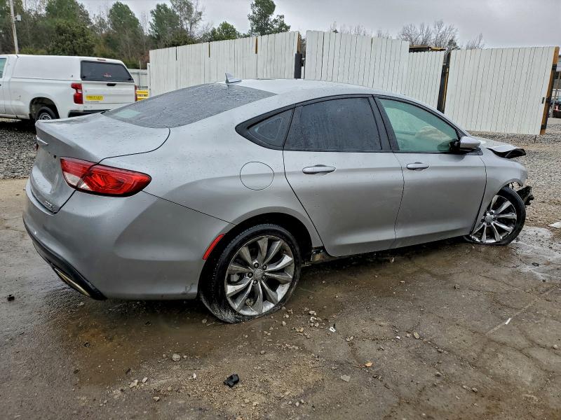 Photo 3 from auction – 2015 CHRYSLER 200 with VIN 1C3CCCBG9FN690122