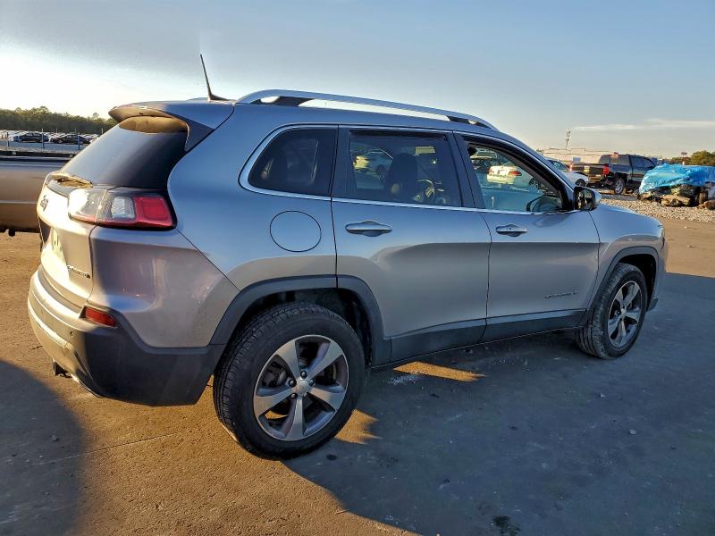 Photo 3 from auction – 2019 JEEP CHEROKEE L with VIN 1C4PJMDX5KD484690