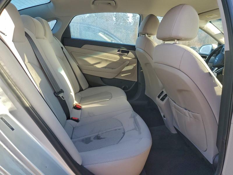 Photo 10 from auction – 2019 HYUNDAI SONATA LIM with VIN 5NPE34AF5KH812097