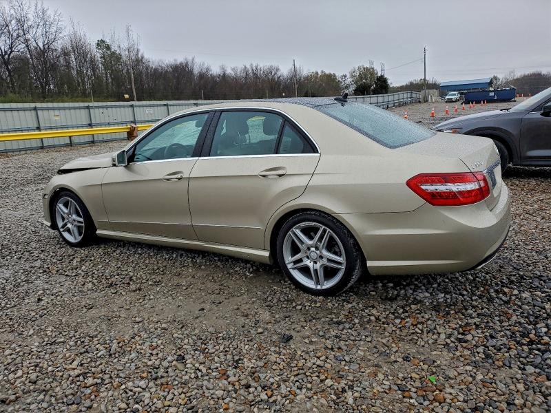 Photo 2 from auction – 2011 MERCEDES-BENZ E 350 with VIN WDDHF5GBXBA494294