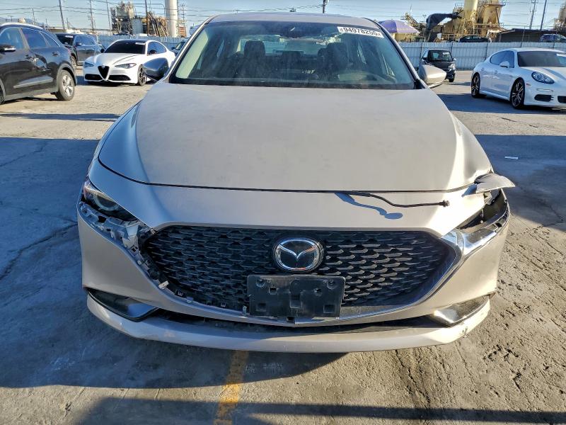 Photo 5 from auction – 2022 MAZDA 3 PREMIUM with VIN 3MZBPADL1NM312117