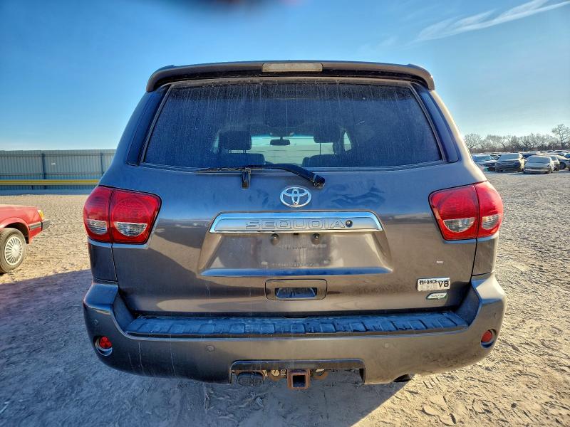 Photo 6 from auction – 2016 TOYOTA SEQUOIA PL with VIN 5TDDW5G18GS146360