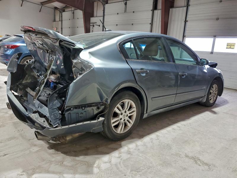 Photo 3 from auction – 2011 NISSAN ALTIMA HYB with VIN 1N4CL2AP8BC104223