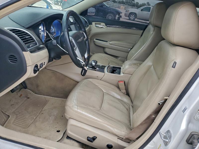 Photo 7 from auction – 2014 CHRYSLER 300 with VIN 2C3CCAAG2EH214291