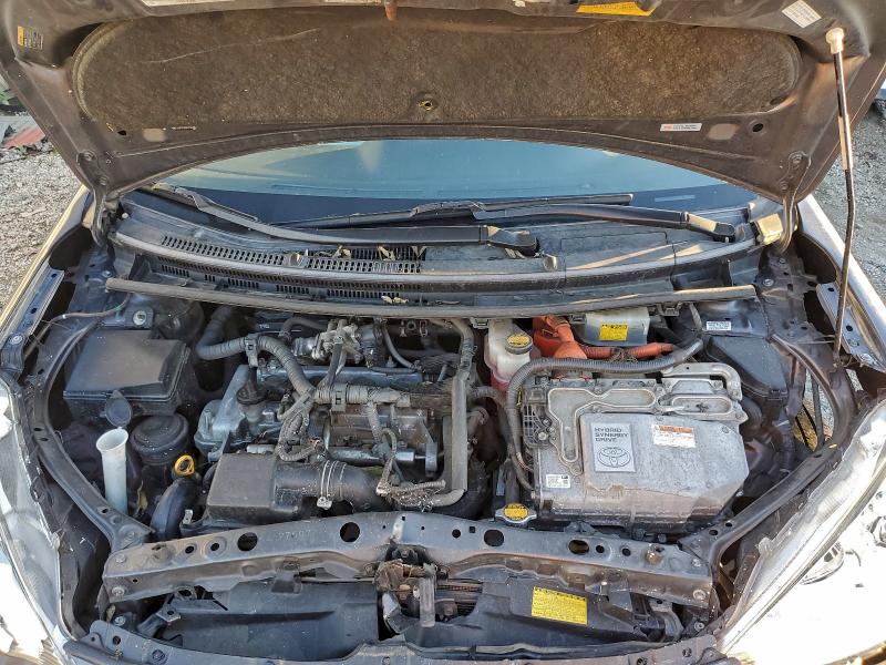 Photo 12 from auction – 2012 TOYOTA PRIUS C with VIN JTDKDTB39C1527667