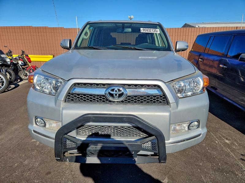 Photo 5 from auction – 2012 TOYOTA 4RUNNER SR with VIN JTEBU5JR9C5081476