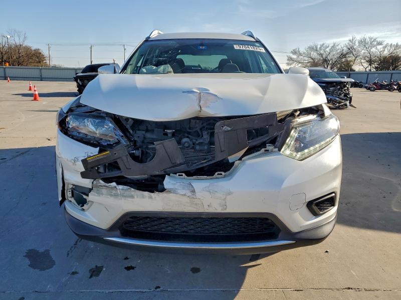 Photo 5 from auction – 2015 NISSAN ROGUE with VIN KNMAT2MV0FP529042