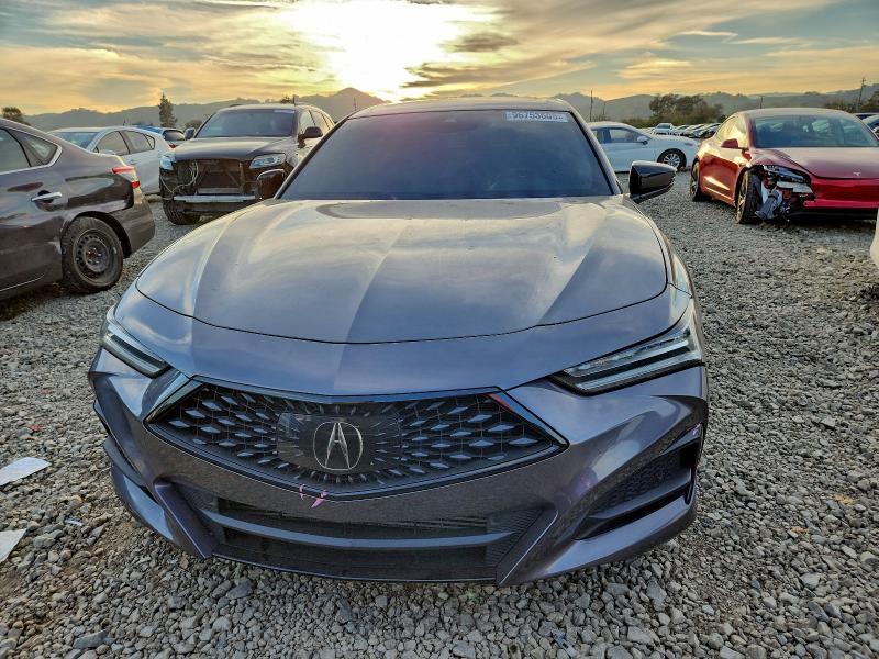 Photo 5 from auction – 2022 ACURA TLX TECH A with VIN 19UUB5F55NA003930