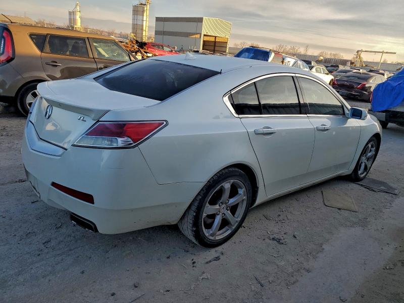 Photo 3 from auction – 2010 ACURA TL with VIN 19UUA8F54AA003125