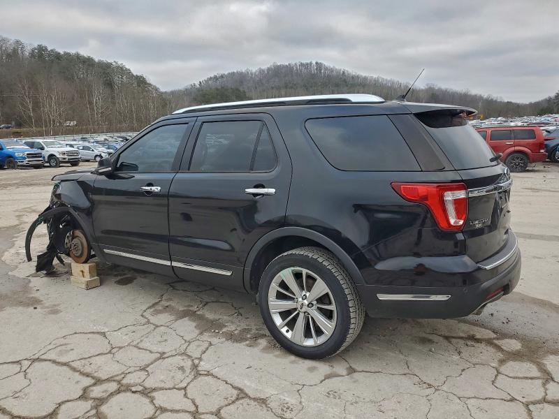 Photo 2 from auction – 2019 FORD EXPLORER L with VIN 1FM5K8F8XKGB10362