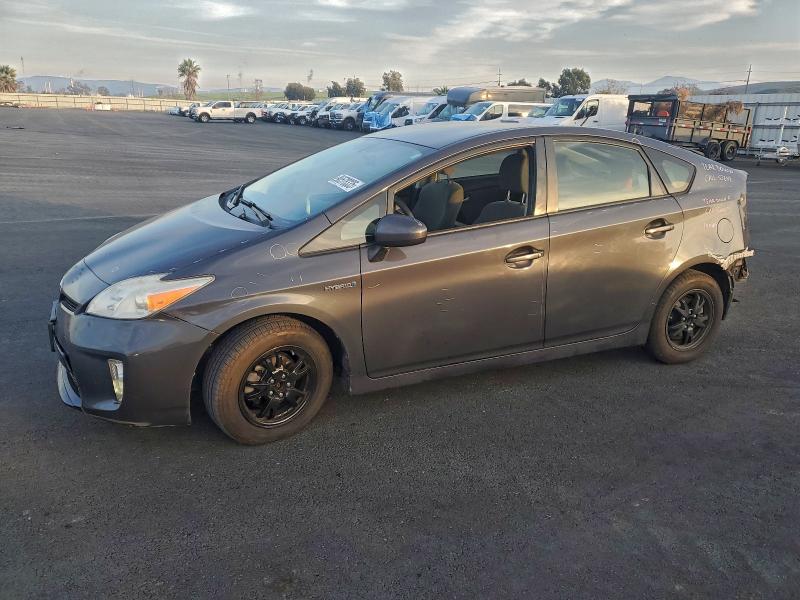TOYOTA PRIUS 2013 with VIN JTDKN3DU8D1683381 - Photo from auction