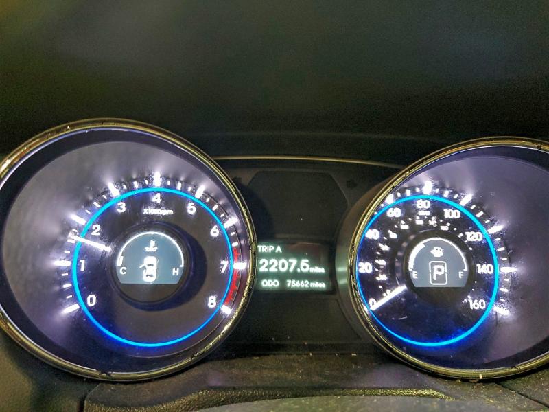 Photo 9 from auction – 2014 HYUNDAI SONATA GLS with VIN 5NPEB4AC1EH877073