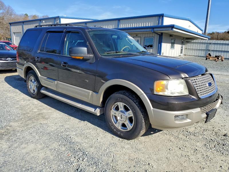 Photo 4 from auction – 2006 FORD EXPEDITION with VIN 1FMFU18556LA27413