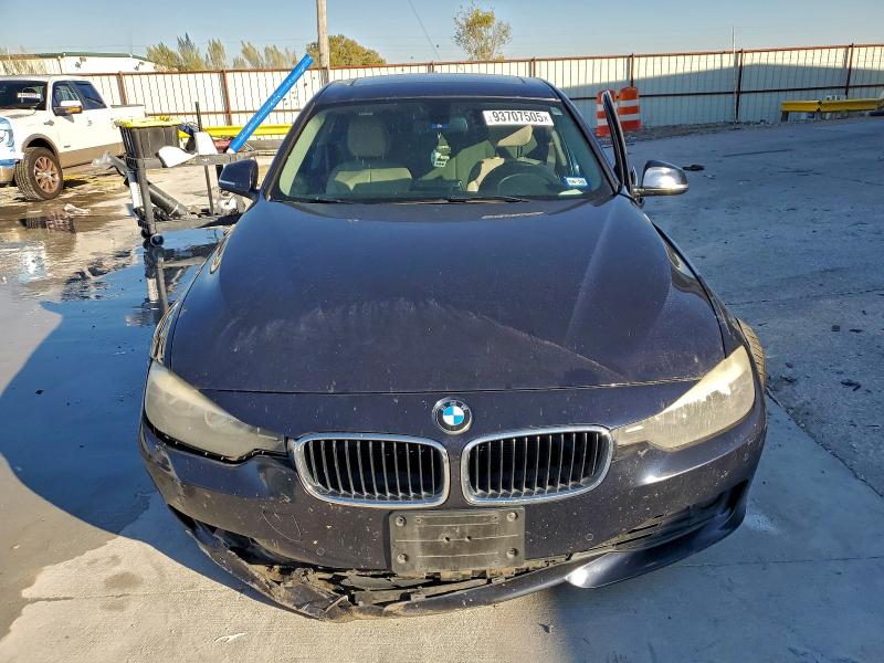 Photo 5 from auction – 2015 BMW 328 I with VIN WBA3A5G51FNS82537